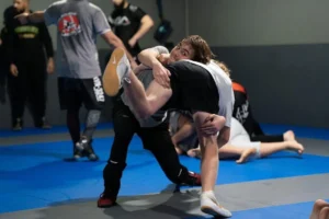 Alamo Heights Combat Club exrtracurricular wrestling class